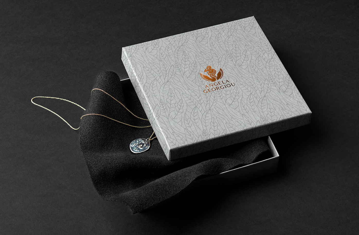 Angela-Georgiou-pattern-packaging-box-jewellery
